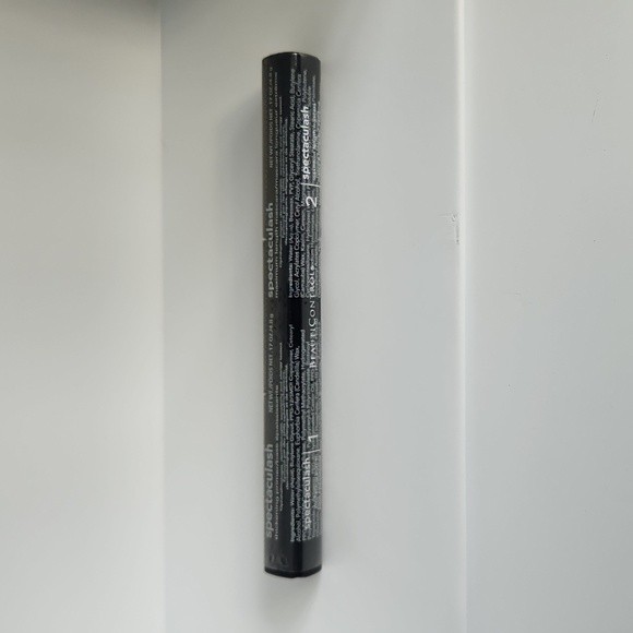 Rare BeautiControl Spectaculash Thickening Primer and Black Mascara - Picture 2 of 6